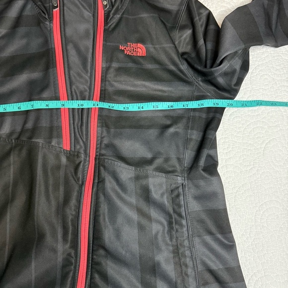 The North Face Gray and Red Hooded Jacket Asymmetrical - Picture 6 of 7